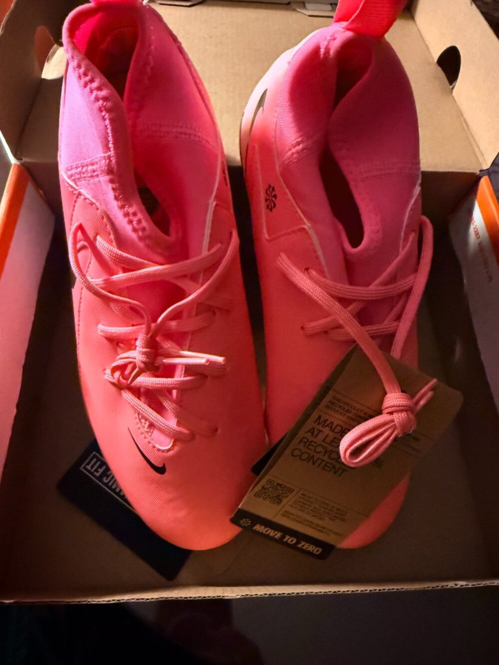 Nike Junior Phantom Luna II Academy FG Soccer Cleats NEW